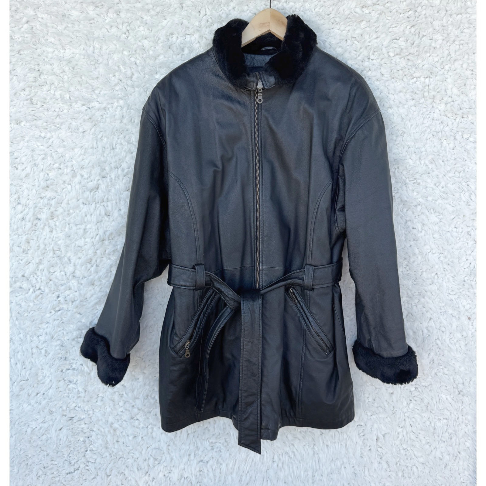 Wilsons Leather Experts Black Fur Trim Belted Coat Men's Size L Thinsulate Vtg